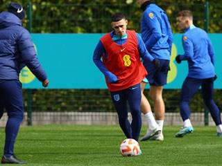 Phil Foden has surgery to remove appendix after England withdrawal 55goal